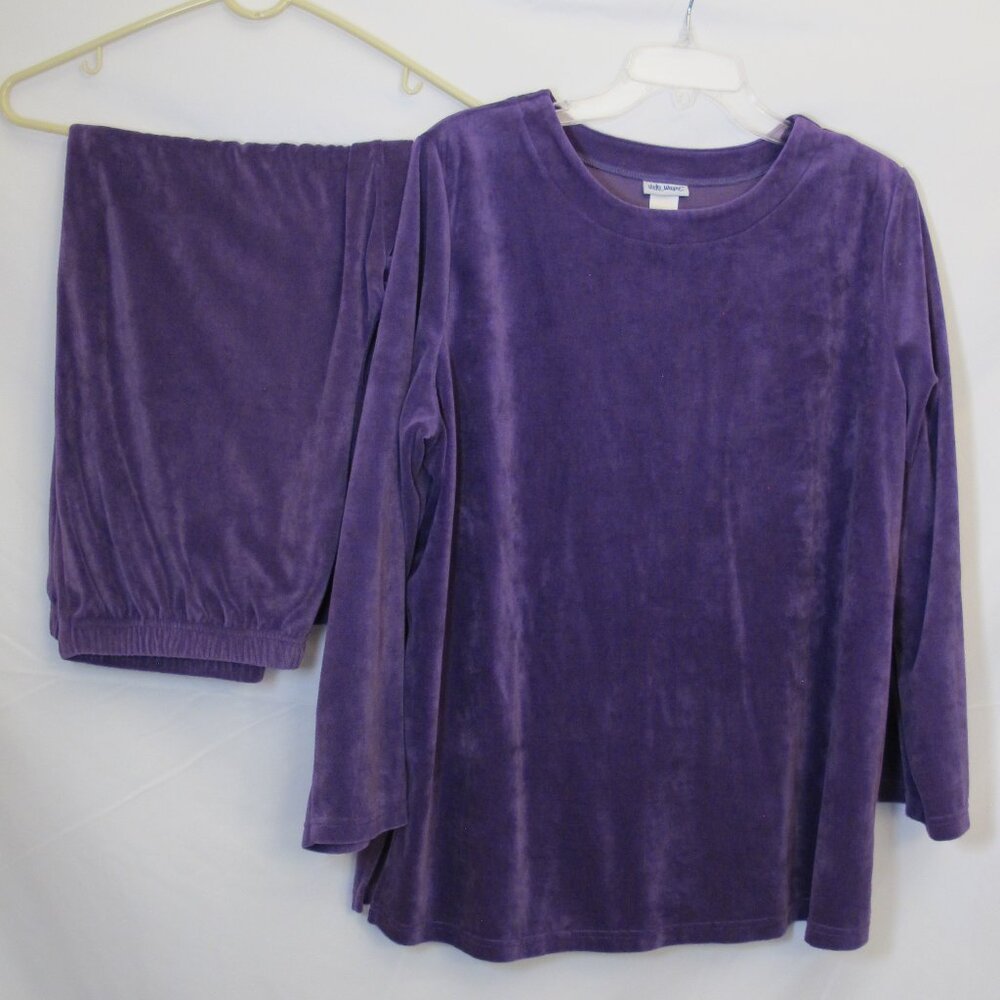 Vicki Wayne purple velour pant set PXL